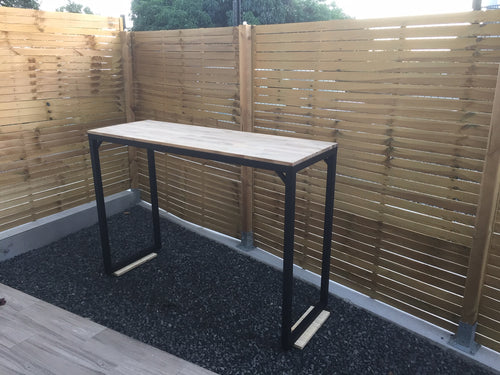 TABLE HAUTE EN ACACIA