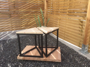 TABLE DE CHEVET
