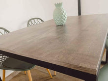 Charger l&#39;image dans la galerie, Table style industriel 4 Personnes